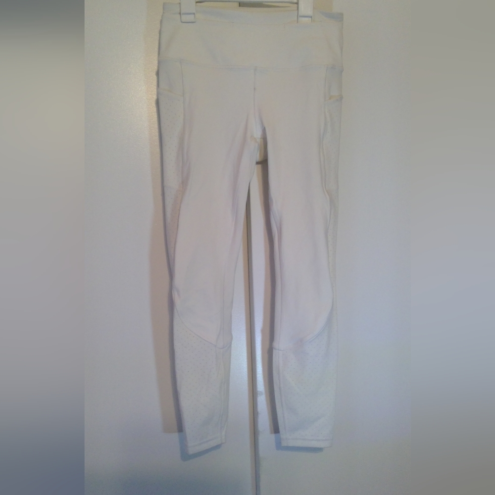 Lululemon Athletica White Leggings for Effortless Style